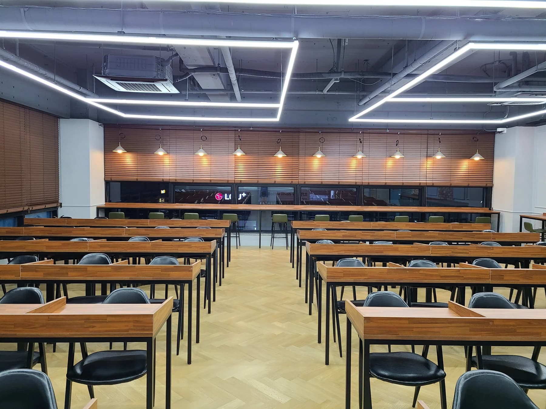 2관 스터디카페 스터디카페 전경